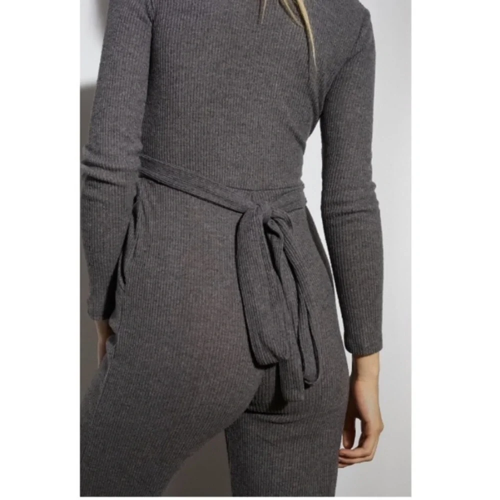 NWT Urban Outfitters UO Ribbed Wide Leg Jumpsuit in Gray - Picture 6 of 13